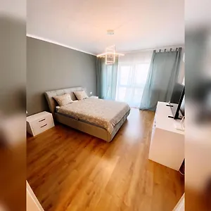  Apartment Plazza Romania